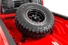Load image into Gallery viewer, Bed Mounted Tire Carrier 20-Up Jeep Gladiator Rough Country