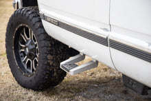 Load image into Gallery viewer, Single Hoop Step Universal Aluminum Pair Rough Country