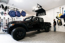 Load image into Gallery viewer, HOSS Hardtop Hoist Jeep 2018-26 Wrangler JL Black Bestop