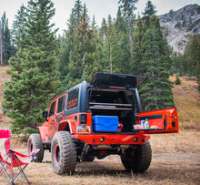 Load image into Gallery viewer, 07-18 Wrangler JK MP Tailgate Table w/ Cutting Board TeraFlex
