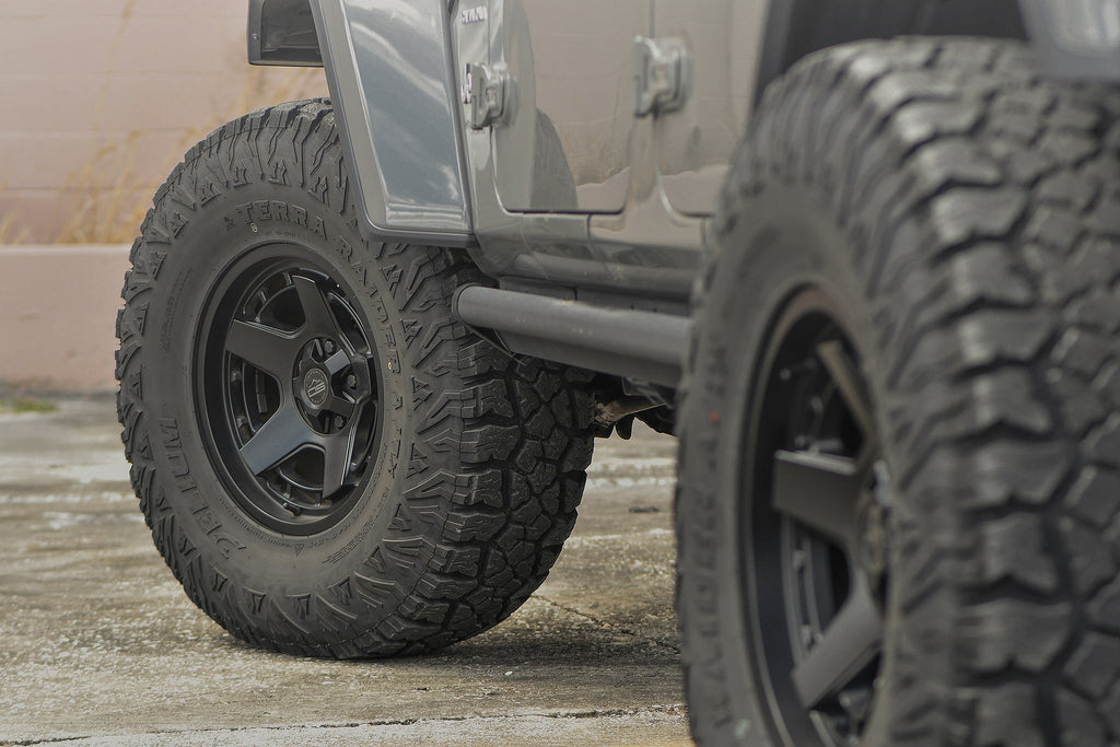 Overland Sector Atlas 17x9 -12 5x114.3/5x127mm 71.5mm Satin Black