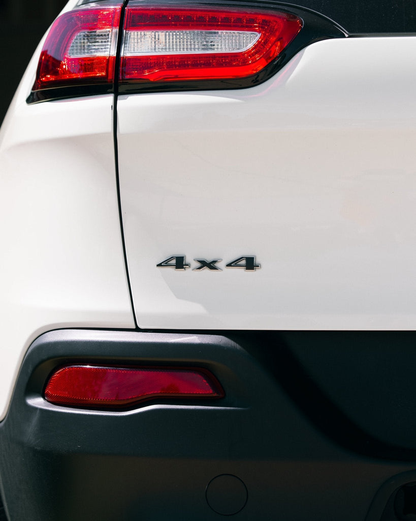 4×4 Emblem Overlay Decal – Color Vinyl Sticker | Fits Jeep Models with 4×4 Badge (Excl. 4xe / Grand Cherokee L/WL)