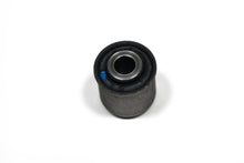 Load image into Gallery viewer, Jeep Replacement Track Bar Bushing Yeti XD For 07-24 Wrangler JK/JL/Gladiator Red Steer Smarts