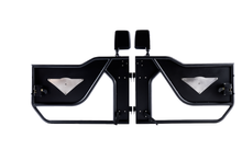 Load image into Gallery viewer, CombatOffroad_JL 25-1046_0002_WEB_FINALS.png