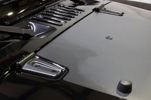 Load image into Gallery viewer, Jeep JK Hood Hinge Overlays Pair 07-18 Wrangler JK Textured Black Kentrol