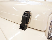 Load image into Gallery viewer, Jeep TJ Hood Catch Kit 97-06 Wrangler TJ Textured Black Kentrol