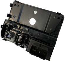 Load image into Gallery viewer, Touchscreen or HD Mounting Panel for 16 - 19 Toyota Tacoma sPods