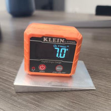 Load image into Gallery viewer, Jeep Cherokee 7 Degree Shim 1984-2001 XJ Clayton Off Road