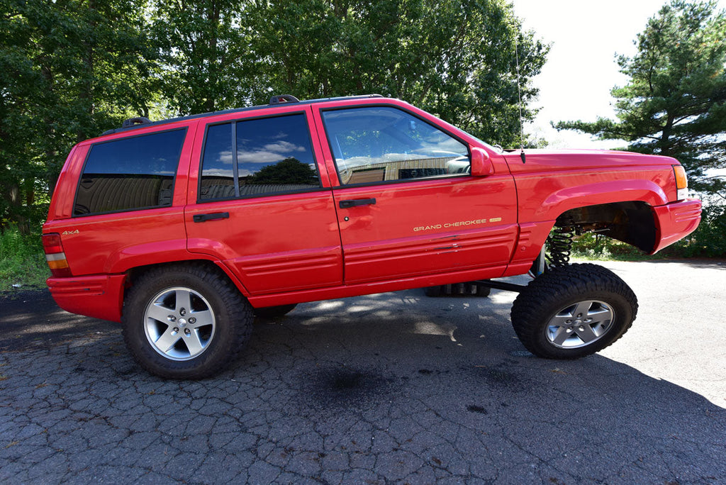 Jeep Cherokee 6.5 Inch Front Coil Springs 1984-2001 XJ Or Jeep Grand Cherokee 5.0 Inch Front Coil Springs 1993-1998 ZJ Clayton Off Road