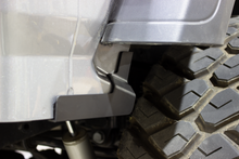 Load image into Gallery viewer, Jeep JL Quarter Panel Chip Guards For 18-Pres Wrangler JL 2/4 Door Black Fishbone Offroad