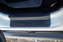 Load image into Gallery viewer, 2020-Present Jeep Gladiator JT  Rocker Guards Fishbone Offroad