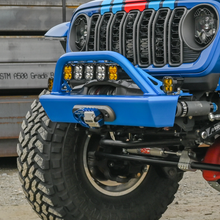 Load image into Gallery viewer, 2018-2026 JEEP JL/JLU/JT FRONT BUMPER WITH HOOP (LEGACY 6061 ALUMINUM) SAVVY OFFROAD