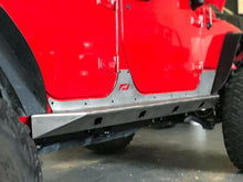 Load image into Gallery viewer, Jeep JK Unilimited Rocker Guards With Step 07-18 Wrangler JK Crusher Series Bare Steel Motobilt