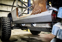 Load image into Gallery viewer, 15 Inch Stretch Boat Side Rocker Guards for Jeep YJ Motobilt