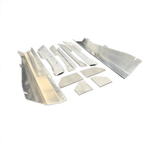 Load image into Gallery viewer, Aluminium Boat Side Rocker Guards for Jeep YJ Motobilt