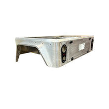 Load image into Gallery viewer, Aluminum Bobbed Replacement Bed for Jeep Gladiator