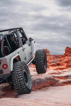 Load image into Gallery viewer, Aluminium Rear Highline Fenders for Jeep JK/JKU Motobilt