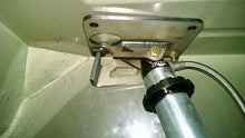 Load image into Gallery viewer, CJ/YJ Fender Top Mounted Coil Over Mount Motobilt