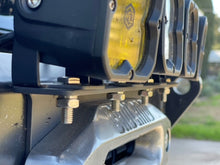 Load image into Gallery viewer, Aluminum Universal Fairlead Light Mount Motobilt