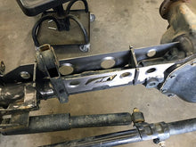 Load image into Gallery viewer, Jeep JK Rubicon Dana 44 Front Axle Truss Motobilt