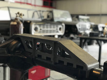Load image into Gallery viewer, Ford Super Duty Dana 60 Axle Truss Motobilt