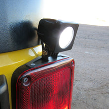 Load image into Gallery viewer, QBJ412_Jeep_Reverse_Bracket_5_Web_0_0.JPG