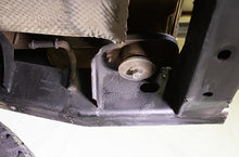 Load image into Gallery viewer, Rust Buster 2007-2018 Jeep Wrangler JK Rear Body Mount Brackets RB5045