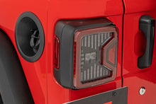 Load image into Gallery viewer, LED Tail light 18-22 Jeep Wrangler JL 4WD Rough Country