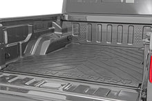 Load image into Gallery viewer, Bed Mat with RC Logo 20-24 Jeep Gladiator JT 4WD Rough Country