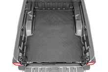 Load image into Gallery viewer, Bed Mat with RC Logo 20-24 Jeep Gladiator JT 4WD Rough Country