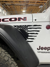 Load image into Gallery viewer, Distressed Large USA American flag Jeep Wrangler &amp; Gladiator JL Fender Vent Flag Decal-Pair