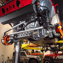 Load image into Gallery viewer, SuperDuty 05-Pres 7075 Aluminum Steering Kit for Jeep JL, JT Artec Industries