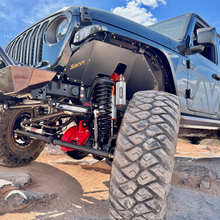 Load image into Gallery viewer, 2020–2026 JEEP JT GLADIATOR HIGH CLEARANCE ALUMINUM FRONT &amp; REAR INNER FENDER KIT (FRONT SOLID &amp; VENTED PANELS INCLUDED) SAVVY OFFROAD