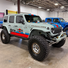 Load image into Gallery viewer, 2018-2026 JEEP JL/JLU/JT FRONT BUMPER WITH HOOP (LEGACY 6061 ALUMINUM) SAVVY OFFROAD