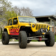 Load image into Gallery viewer, 2018-2026 JEEP JL/JLU/JT FRONT BUMPER WITH HOOP (LEGACY 6061 ALUMINUM) SAVVY OFFROAD