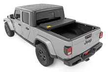 Load image into Gallery viewer, Hard Low Profile Bed Cover | 5' Bed | Jeep Gladiator JT 4WD (2020-2025)