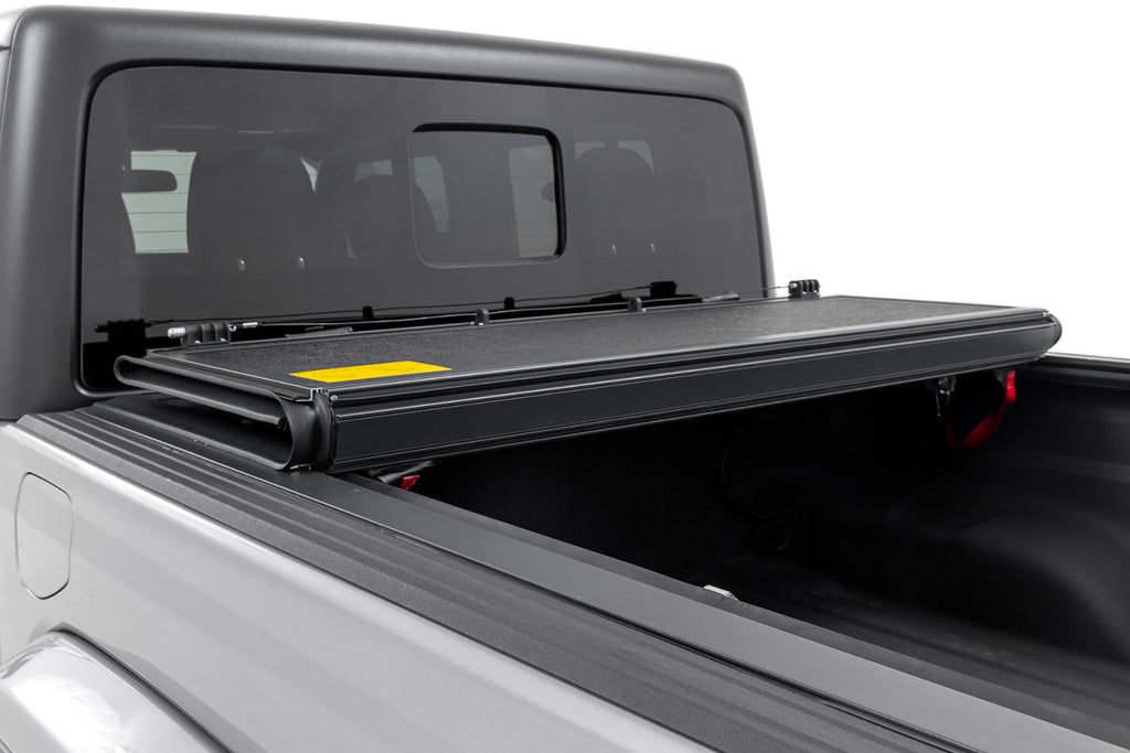 Hard Low Profile Bed Cover | 5' Bed | Jeep Gladiator JT 4WD (2020-2025)