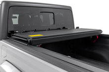 Load image into Gallery viewer, Hard Low Profile Bed Cover | 5' Bed | Jeep Gladiator JT 4WD (2020-2025)