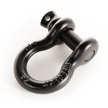 Load image into Gallery viewer, Representative black 3/4-inch D-ring shackle