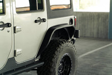 Load image into Gallery viewer, DV8 Offroad Fenders DV8 Offroad 07-18 Jeep Wrangler JK Slim Fender Flares