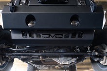 Load image into Gallery viewer, DV8 Offroad Skid Plates DV8 Offroad 18-23 Jeep Wrangler JL/JT Front Bumper Sway-Bar Disconnect Motor Skid Plate
