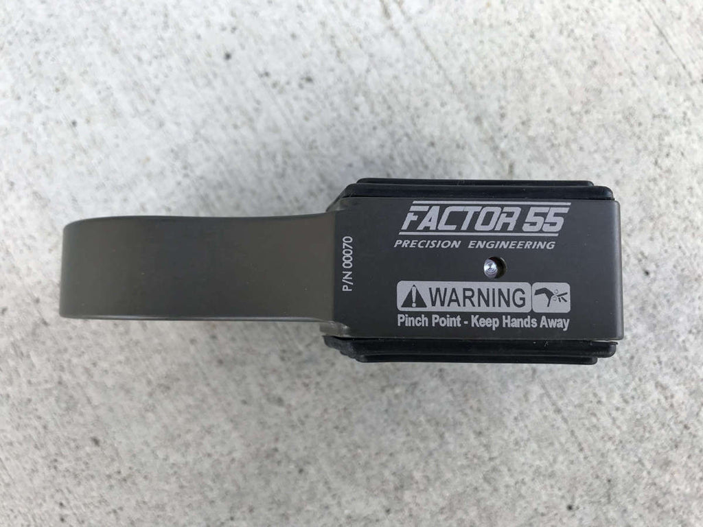 Factor 55 Winch Shackle FlatLink XTV Winch Shackle Mount Silver Factor 55 - Factor 55 - 00070-05