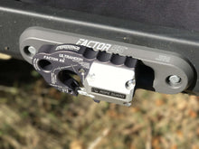 Load image into Gallery viewer, Factor 55 Winch Rope UltraHook Rope Guard Factor 55 - Factor 55 - *00381