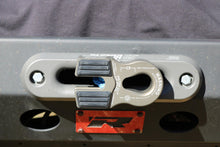 Load image into Gallery viewer, Factor 55 Winch Shackle Winch Line Shackle Mount Splice On Foldable Gray Factor 55 - Factor 55 - 00375-06