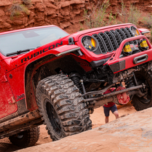Load image into Gallery viewer, 2020–2026 JEEP JT GLADIATOR HIGH CLEARANCE ALUMINUM FRONT &amp; REAR INNER FENDER KIT (FRONT SOLID &amp; VENTED PANELS INCLUDED) SAVVY OFFROAD
