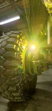 Load image into Gallery viewer, DynaTrac Prorock 60 Steerable Knuckle Pod Light Mounts