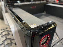 Load image into Gallery viewer, Bobbed Replacement Bed for Jeep Gladiator