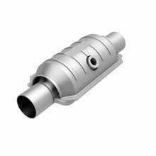 Load image into Gallery viewer, Magnaflow Catalytic Converter Universal MagnaFlow Conv Univ 2 Mid Bed Sensor