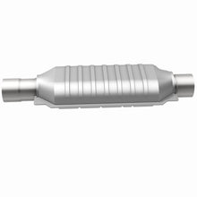 Load image into Gallery viewer, Magnaflow Catalytic Converter Universal MagnaFlow Conv Univ 3 Single O2 Boss