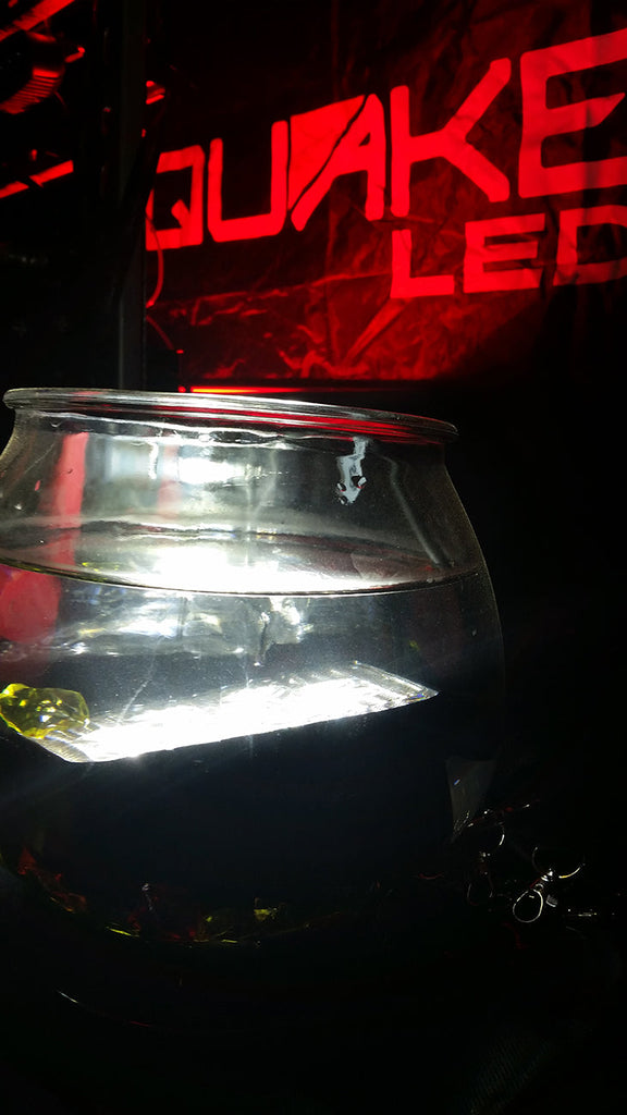Quake LED Work Light 4 Inch Work Light 27 Watt 60 Degree Flood Fracture Series - QFR202 - Quake LED